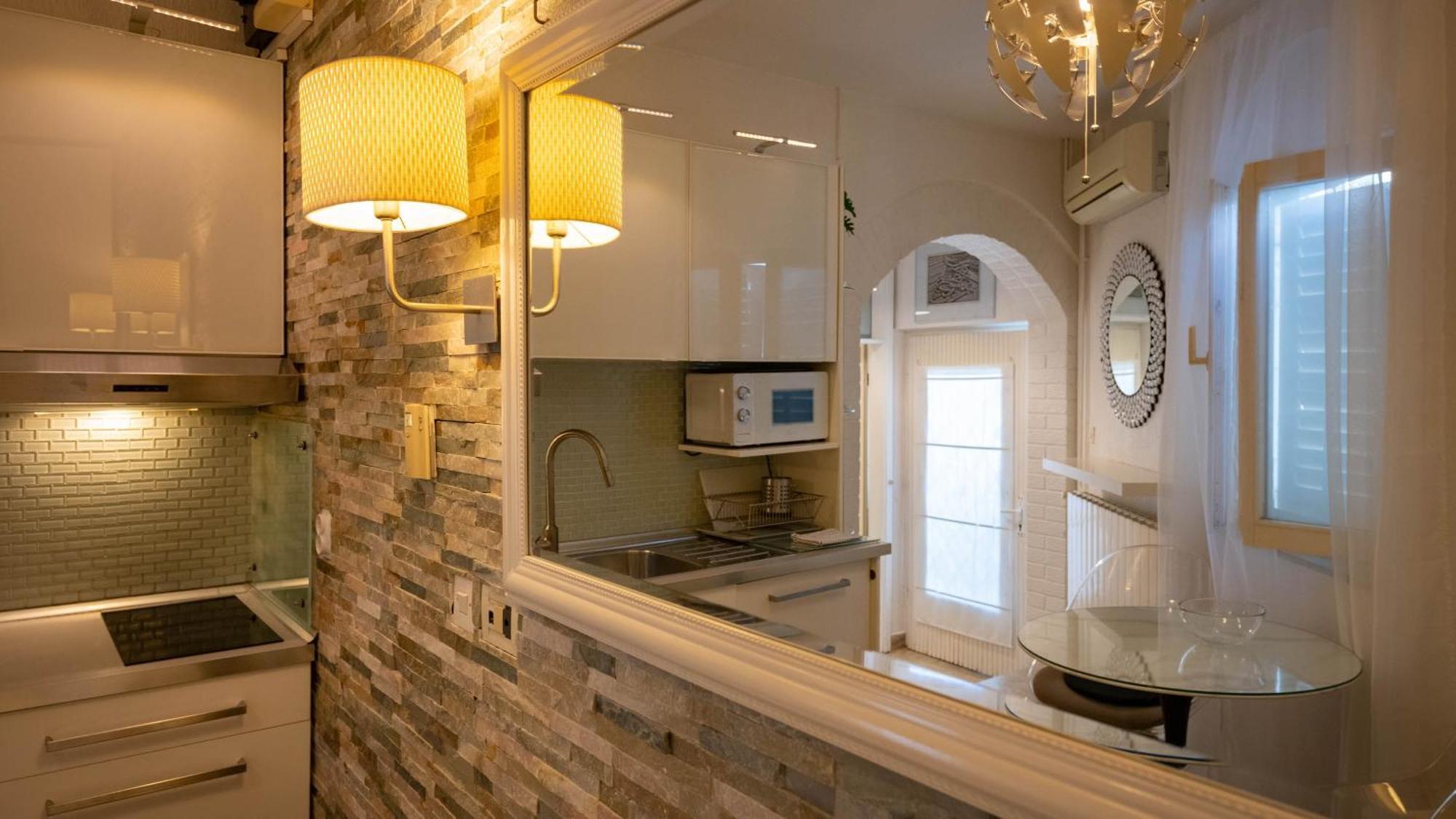 Family Friendly Apartments With A Swimming Pool Lovran, Opatija - 14178 Quarto foto