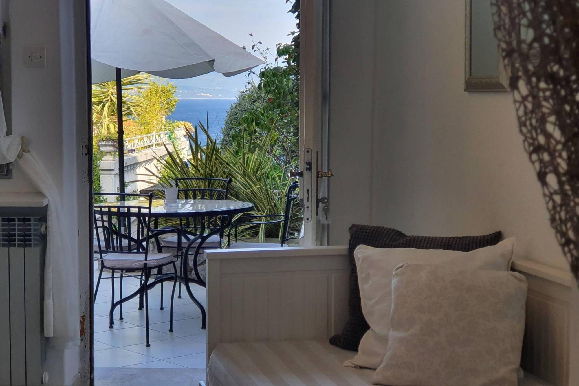 Family Friendly Apartments With A Swimming Pool Lovran, Opatija - 14178 Quarto foto