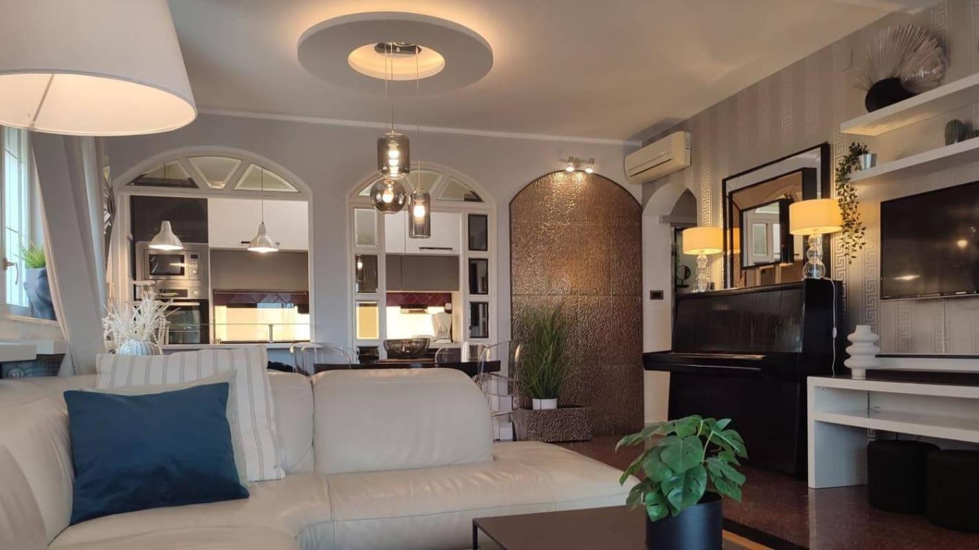 Family Friendly Apartments With A Swimming Pool Lovran, Opatija - 14178 Quarto foto